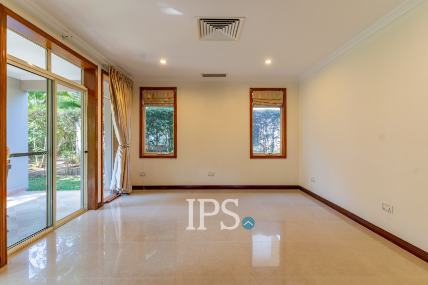 5 Bedroom Villa For Rent - Teuk Thla, Sen Sok, Phnom Penh