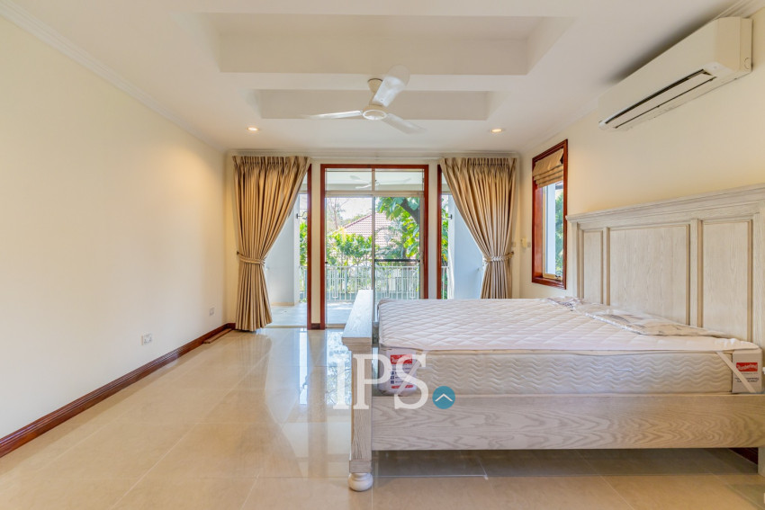 5 Bedroom Villa For Rent - Teuk Thla, Sen Sok, Phnom Penh