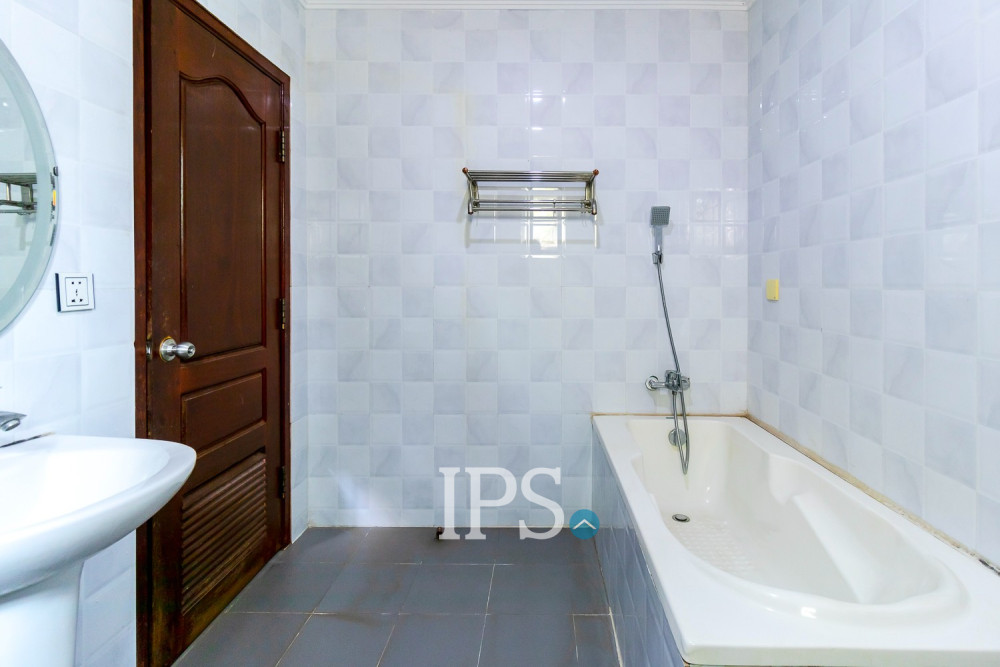 14 Bedroom Hotel For Rent - Svay Dangkum, Siem Reap - Image 36