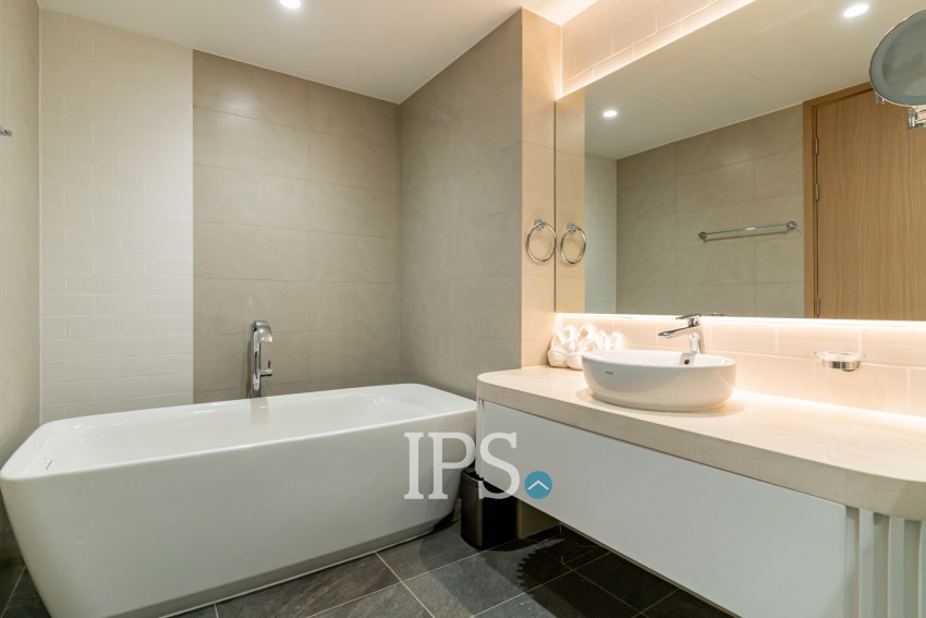 3 Bedroom Serviced Apartment For Rent - Toul Tum Poung 1, Phnom Penh