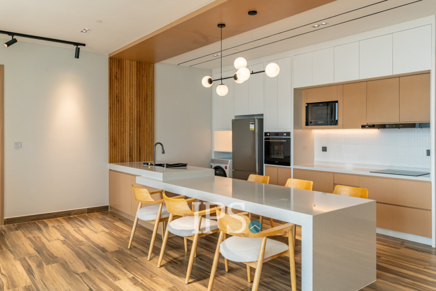 3 Bedroom Serviced Apartment For Rent - Toul Tum Poung 1, Phnom Penh