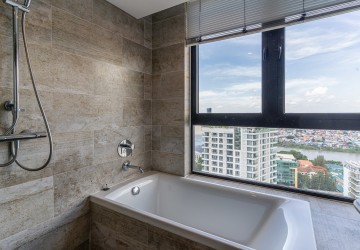 27th Floor 2 Bedroom Condo For Sale - Skylar, Tonle Bassac, Phnom Penh thumbnail