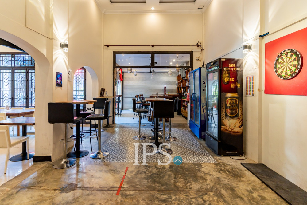 Restaurant Bar Business With 8 Apartments For Sale  - Toul Tum Poung 1, Phnom Penh - Image 11
