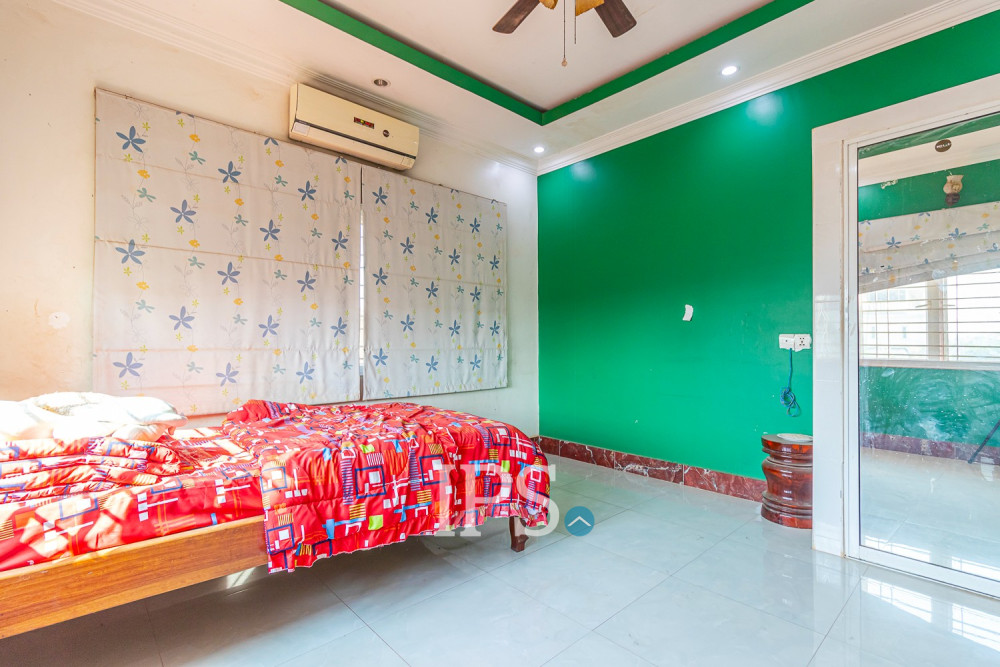 985 Sqm Commercial Building For Sale - Svay Dangkum, Siem Reap - Image 17