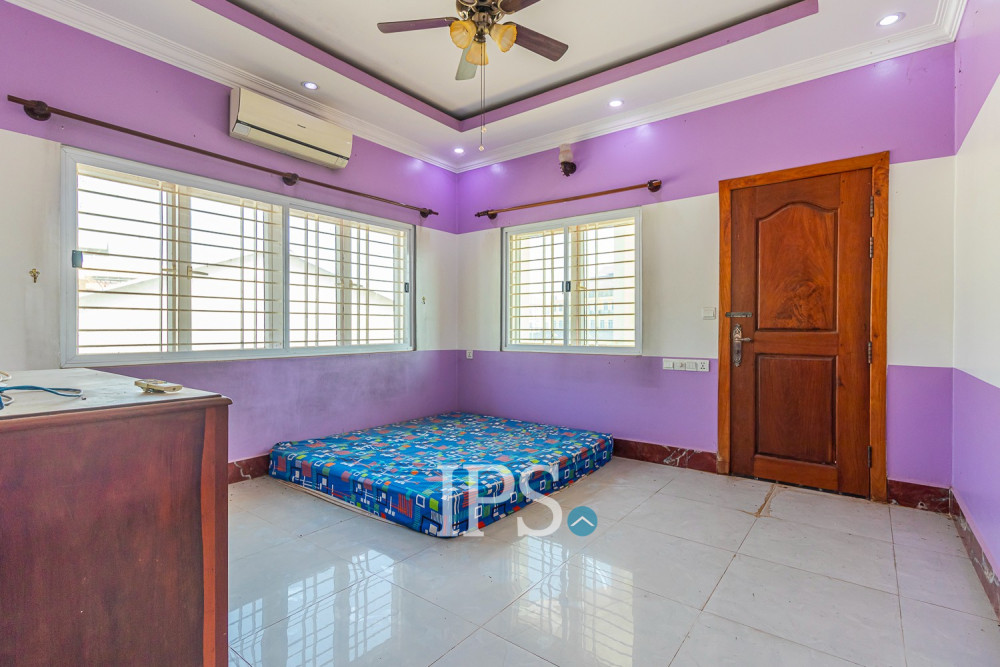 985 Sqm Commercial Building For Sale - Svay Dangkum, Siem Reap - Image 15