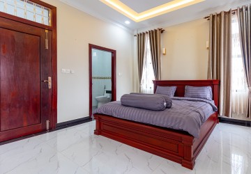 4 Bedroom Villa For Sale - Svay Dangkum, Siem Reap thumbnail
