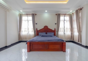 4 Bedroom Villa For Sale - Svay Dangkum, Siem Reap thumbnail