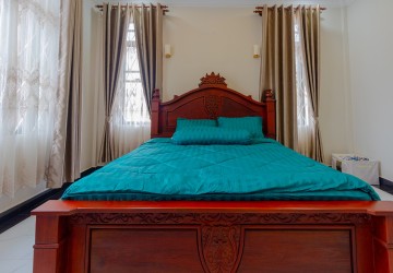 4 Bedroom Villa For Sale - Svay Dangkum, Siem Reap thumbnail