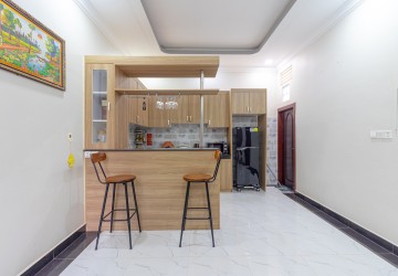 4 Bedroom Villa For Sale - Svay Dangkum, Siem Reap thumbnail