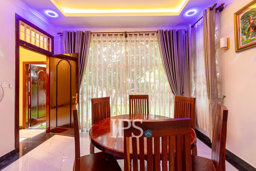 4 Bedroom Villa For Sale - Svay Dangkum, Siem Reap - Image 7