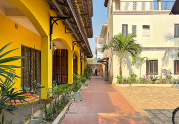 1 Bedroom Apartment For Rent - Sala Kamreuk, Siem Reap thumbnail