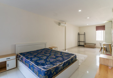 3 Bedroom Link Villa For Rent - Borey Peng Huoth The Star Platinum Mercurean, Veal Sbov, Phnom Penh thumbnail