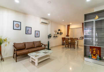 3 Bedroom Link Villa For Rent - Borey Peng Huoth The Star Platinum Mercurean, Veal Sbov, Phnom Penh thumbnail