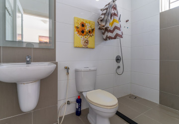 3 Bedroom Link Villa For Rent - Borey Peng Huoth The Star Platinum Mercurean, Veal Sbov, Phnom Penh thumbnail