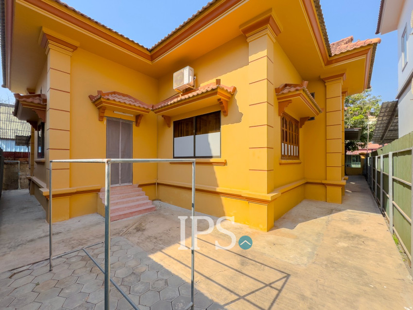 3 Bedroom House For Rent - Svay Dangkum, Siem Reap