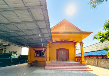 3 Bedroom House For Rent - Svay Dangkum, Siem Reap thumbnail