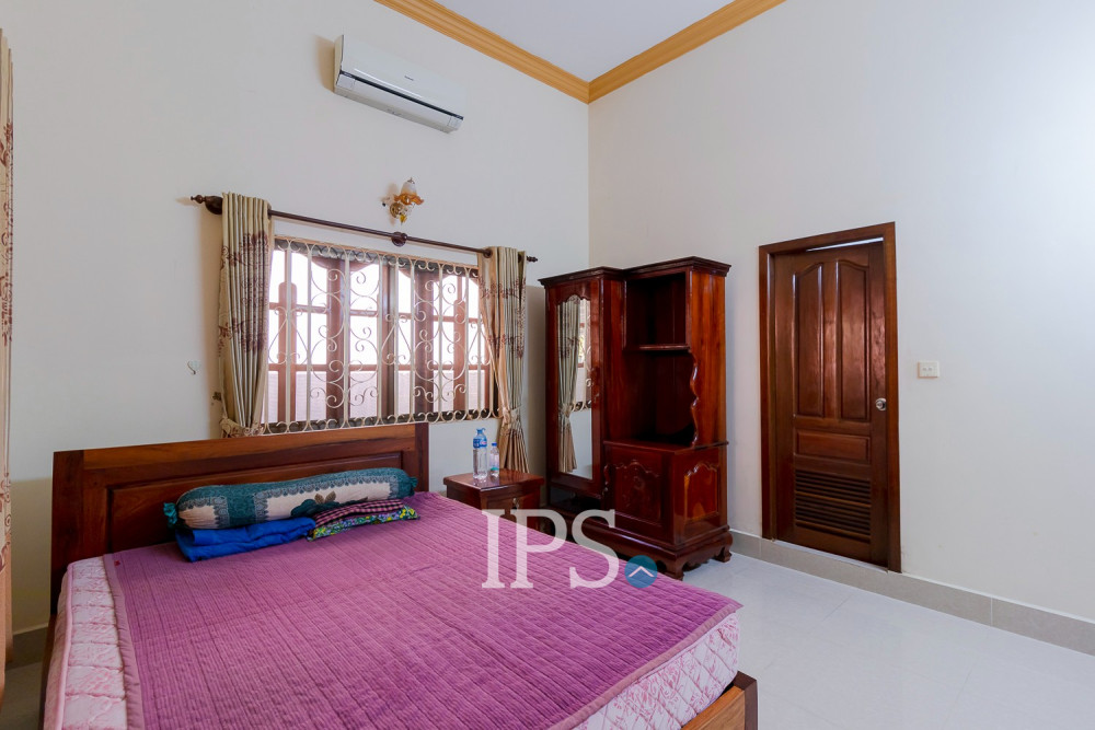3 Bedroom House For Rent - Svay Dangkum, Siem Reap - Image 12