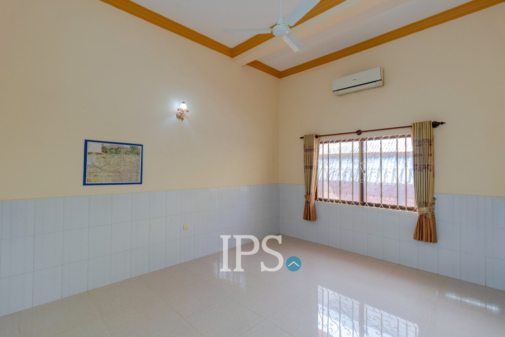 3 Bedroom House For Rent - Svay Dangkum, Siem Reap - Image 14