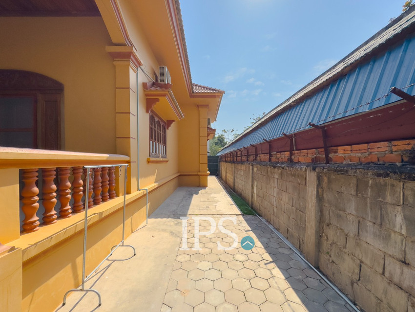 3 Bedroom House For Rent - Svay Dangkum, Siem Reap