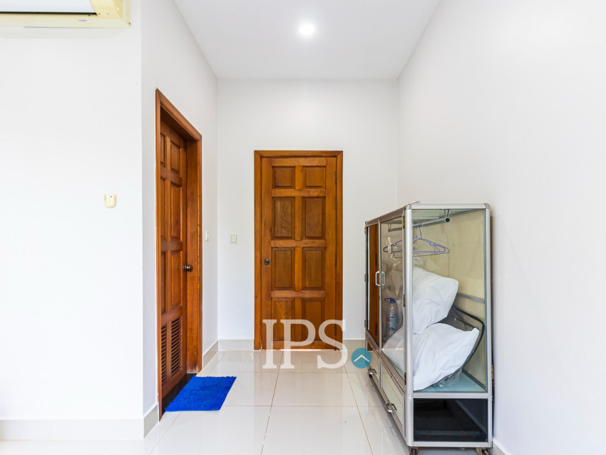 5 Bedroom Flat For Rent - Svay Dangkum, Siem Reap