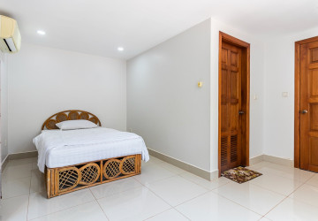 5 Bedroom Flat For Rent - Svay Dangkum, Siem Reap thumbnail