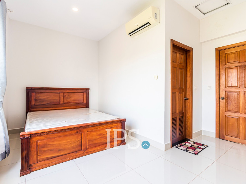 5 Bedroom Flat For Rent - Svay Dangkum, Siem Reap