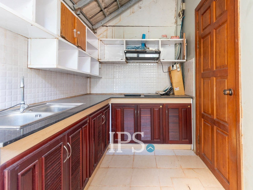 5 Bedroom Flat For Rent - Svay Dangkum, Siem Reap