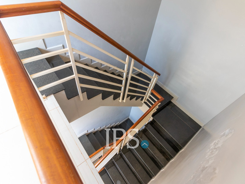 5 Bedroom Flat For Rent - Svay Dangkum, Siem Reap