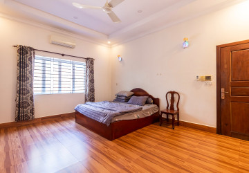 4 Bedroom House For Rent - Slor Kram, Siem Reap thumbnail