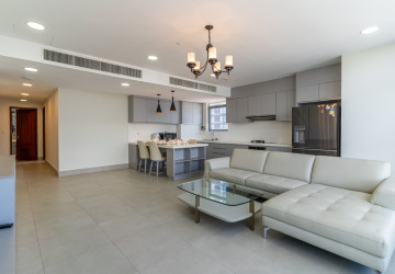 2 Bedroom Serviced Apartment For Rent - BKK1, Phnom Penh thumbnail