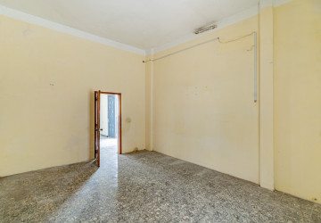 775 Sqm Retail Space For Rent - BKK1, Phnom Penh thumbnail