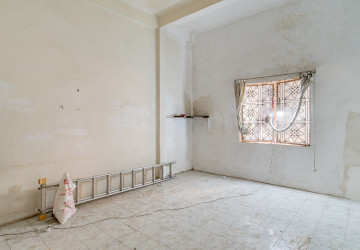 775 Sqm Retail Space For Rent - BKK1, Phnom Penh thumbnail