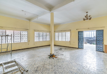 775 Sqm Retail Space For Rent - BKK1, Phnom Penh thumbnail