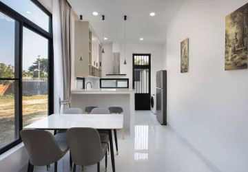 2 Bedroom Villa For Rent - Svay Dangkum, Siem Reap thumbnail