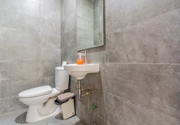 40 Sqm Office Space For Rent - BKK1, Phnom Penh thumbnail