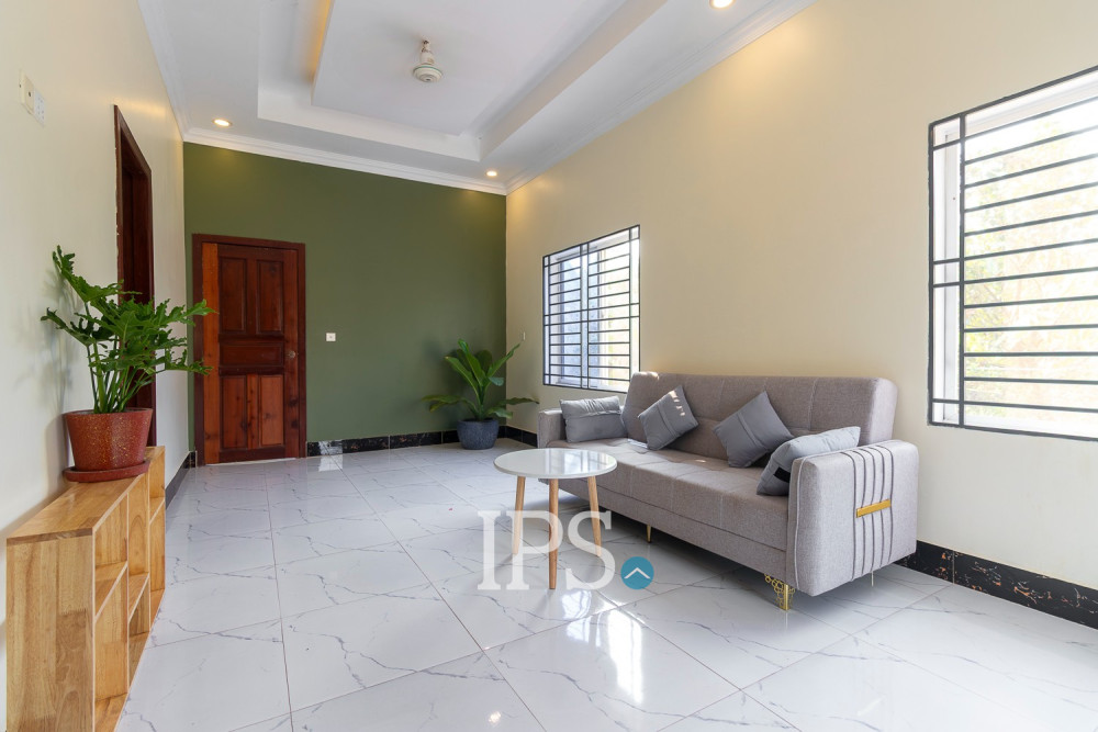 2 Bedroom House For Rent - Sangkat Siem Reap, Siem Reap - Image 3