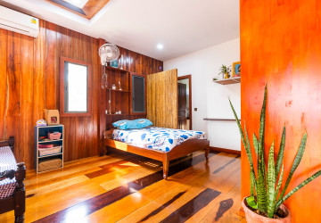 3 Bedroom House For Rent - Sala Kamreuk Siem Reap thumbnail