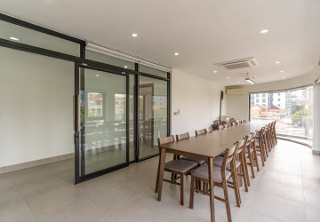 4 Storey Corner Commercial Building For Sale - Beoung Kak 1, Phnom Penh thumbnail