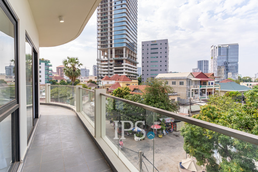4 Storey Corner Commercial Building For Sale - Beoung Kak 1, Phnom Penh