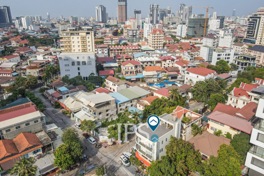 4 Storey Corner Commercial Building For Sale - Beoung Kak 1, Phnom Penh