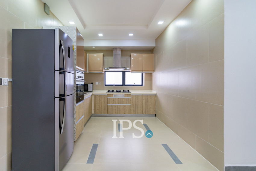 3 Bedroom Serviced Apartment For Rent - BKK 1, Phnom Penh