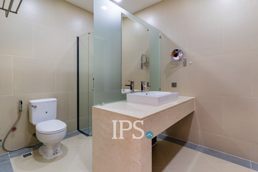 3 Bedroom Serviced Apartment For Rent - BKK 1, Phnom Penh