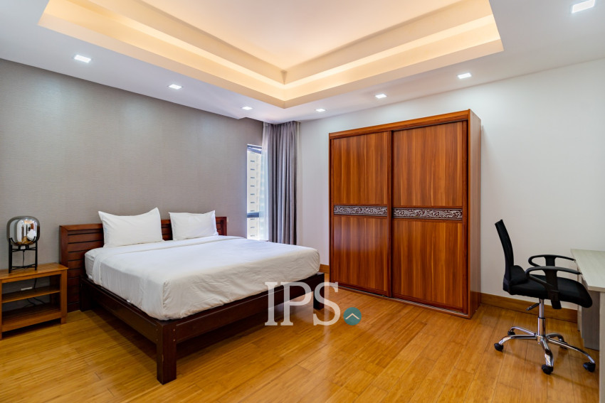 3 Bedroom Serviced Apartment For Rent - BKK 1, Phnom Penh