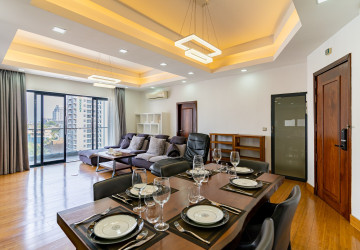 3 Bedroom Serviced Apartment For Rent - BKK 1, Phnom Penh thumbnail
