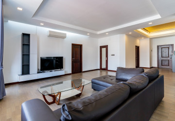 3 Bedroom Serviced Apartment For Rent - BKK 1, Phnom Penh thumbnail