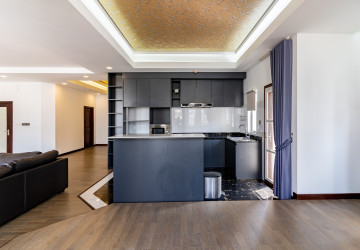 3 Bedroom Serviced Apartment For Rent - BKK 1, Phnom Penh thumbnail