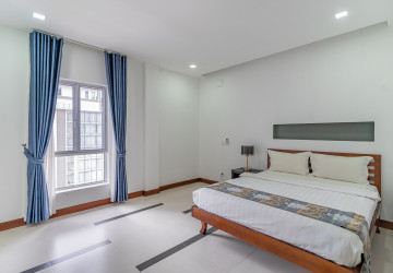 3 Bedroom Serviced Apartment For Rent - BKK 1, Phnom Penh thumbnail