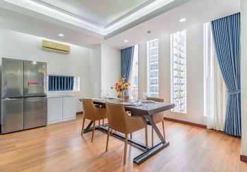 3 Bedroom Serviced Apartment For Rent - BKK 1, Phnom Penh thumbnail