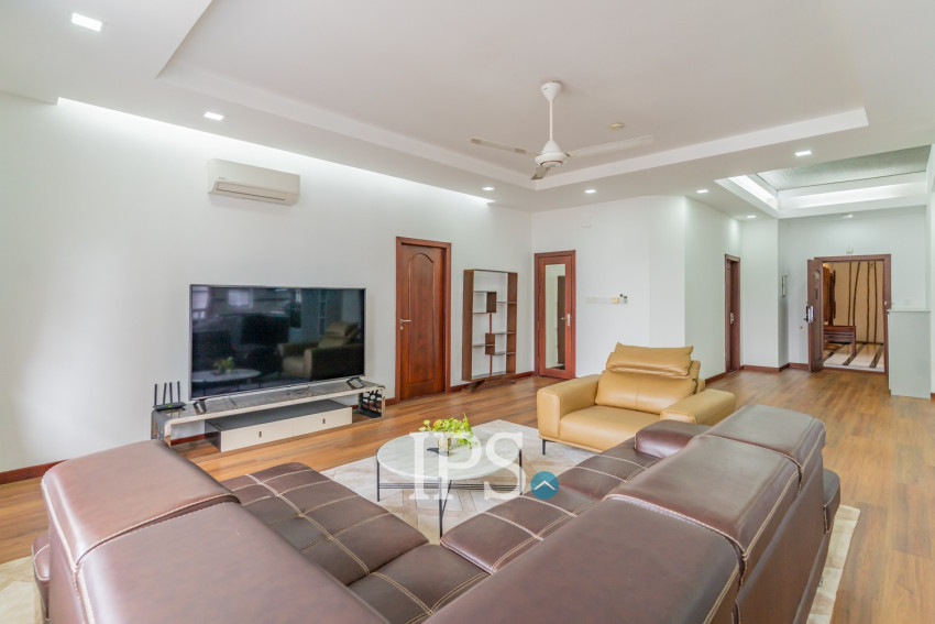 3 Bedroom Serviced Apartment For Rent - BKK 1, Phnom Penh