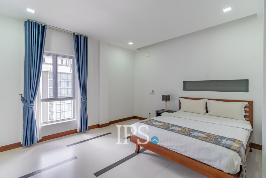 3 Bedroom Serviced Apartment For Rent - BKK 1, Phnom Penh